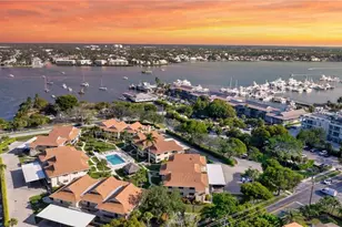 1100 9th St S, Naples, FL 34102 - Photo 1