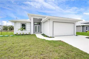 652 Kraft St, Lehigh Acres, FL 33974 - Photo 1