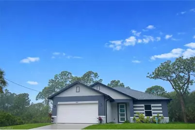 538 Oakfield Ave, Lehigh Acres, FL 33974 - Photo 1