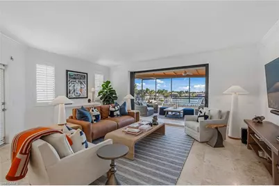 4400 Gulf Shore Blvd N #4-405, Naples, FL 34103 - Photo 1