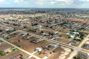 1135 NW 8th Pl, Cape Coral, FL 33993 - Photo 1