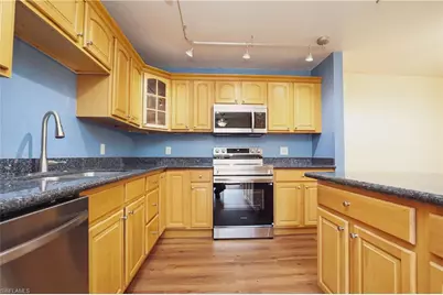 4053 Sandlewood Ln #1, Fort Myers, FL 33907 - Photo 1