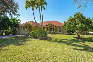 6827 Darby Ct, Naples, FL 34104 - Photo 1