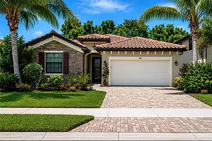 9431 Foxglove Ln, Naples, FL 34120 - Photo 1
