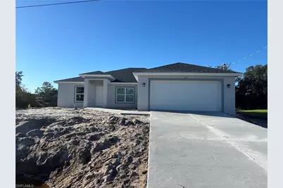 812 Andover Ave S, Lehigh Acres, FL 33974 - Photo 1