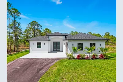 4371 70th Ave NE, Naples, FL 34120 - Photo 1