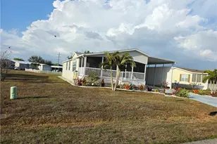 9777 Creekwood Ln, Fort Myers, FL 33905 - Photo 1