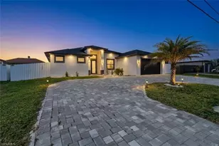 913 Embers Pkwy W, Cape Coral, FL 33993 - Photo 1