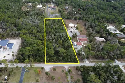 320 3rd St NW, Naples, FL 34120 - Photo 1