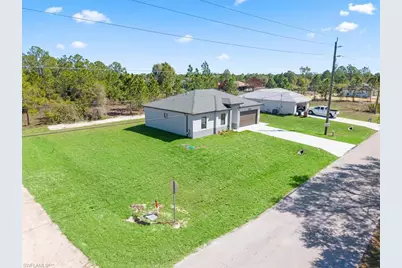 2501 E 15th St, Lehigh Acres, FL 33972 - Photo 1