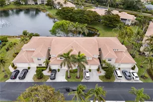 359 Dover Pl, Naples, FL 34104 - Photo 1