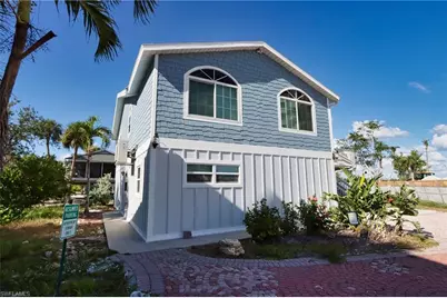 135 Gulfview Ave, Fort Myers Beach, FL 33931 - Photo 1