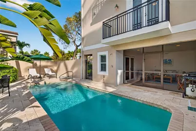 552 11th Ave S #4, Naples, FL 34102 - Photo 1