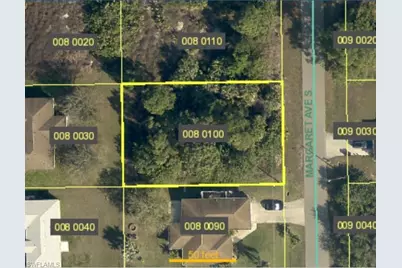 916 Margaret Ave S, Lehigh Acres, FL 33974 - Photo 1
