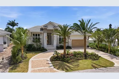 626 Fountainhead Ln, Naples, FL 34103 - Photo 1