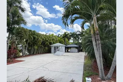 10062 Ramblewood Ct, Fort Myers, FL 33905 - Photo 1