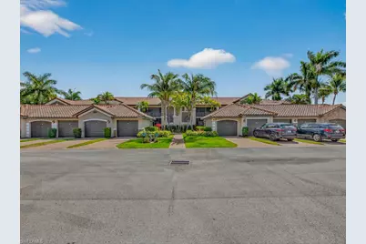 9844 Venezia Cir E #726, Naples, FL 34113 - Photo 1
