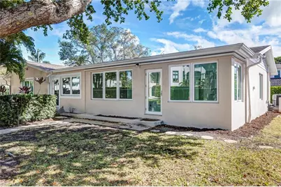 1019 7th St S, Naples, FL 34102 - Photo 1