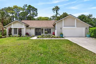 2259 Queens Way, Naples, FL 34112 - Photo 1