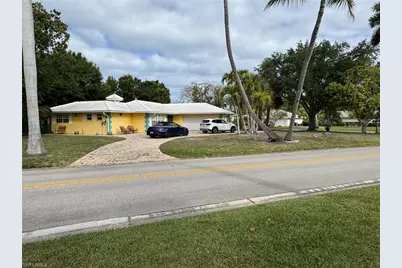 780 Fountainhead Ln, Naples, FL 34103 - Photo 1