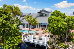 654 Bridge Way Ln, Naples, FL 34108 - Photo 1