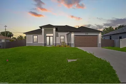 2116 NE 10th Ave, Cape Coral, FL 33909 - Photo 1