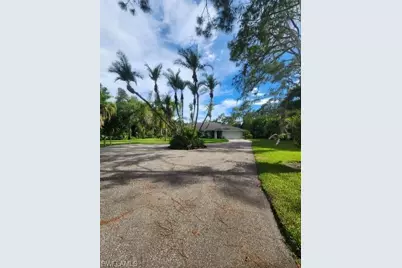 5930 Spanish Oaks Ln, Naples, FL 34119 - Photo 1