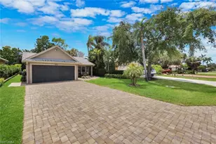 630 109th Ave N, Naples, FL 34108 - Photo 1
