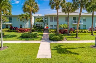 663 12th Ave S, Naples, FL 34102 - Photo 1