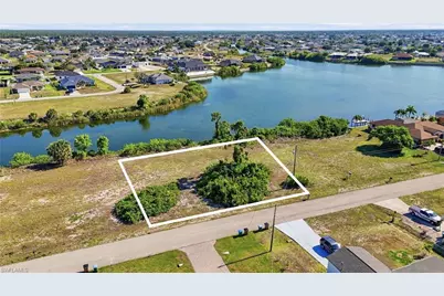 527 NW 24th Ter, Cape Coral, FL 33993 - Photo 1