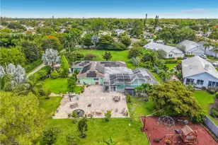 2280 Capri Ct, Naples, FL 34105 - Photo 1