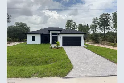 1654 Poinsettia Ave, Lehigh Acres, FL 33972 - Photo 1