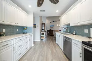 624 Windsor Sq, Naples, FL 34104 - Photo 1