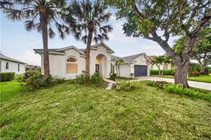 2628 White Cedar Ln, Naples, FL 34109 - Photo 1