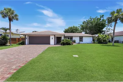 675 Pompano Dr, Naples, FL 34110 - Photo 1