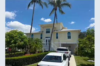 27260 Barbarosa St, Bonita Springs, FL 34135 - Photo 1