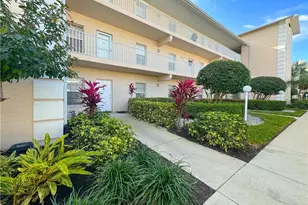 3250 Cypress Glen Way, Naples, FL 34109 - Photo 1