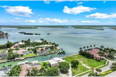 1041 S Barfield Dr, Marco Island, FL 34145 - Photo 1