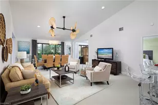 508 Courtside Dr, Naples, FL 34105 - Photo 1