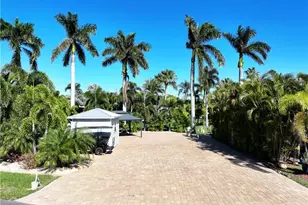 5861 Maplewood Ct, Fort Myers, FL 33905 - Photo 1