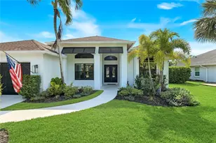 520 Raven Way, Naples, FL 34110 - Photo 1