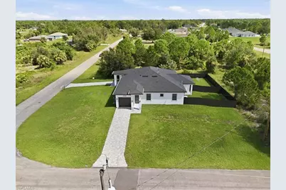 1269 Bacon Ave, Fort Myers, FL 33913 - Photo 1