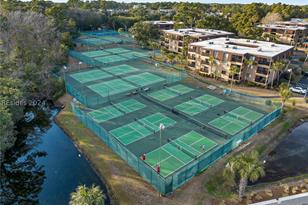 40 Folly Field Rd, Hilton Head Island, SC 29928 - Photo 18