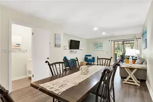 36 Deallyon Ave, Hilton Head Island, SC 29928 - Photo 10