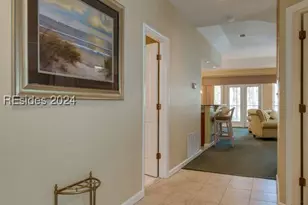 14 Wimbledon Ct, Hilton Head Island, SC 29928 - Photo 4