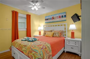 40 Folly Field Rd, Hilton Head Island, SC 29928 - Photo 4