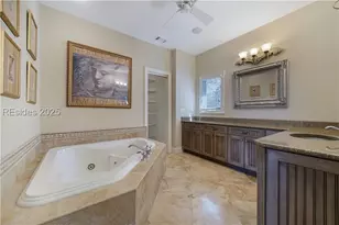 25 N Calibogue Cay Rd, Hilton Head Island, SC 29928 - Photo 22