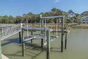 25 N Calibogue Cay Rd, Hilton Head Island, SC 29928 - Photo 6