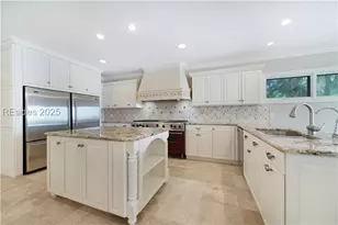 25 N Calibogue Cay Rd, Hilton Head Island, SC 29928 - Photo 8