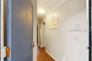 40 Folly Field Rd, Hilton Head Island, SC 29928 - Photo 4